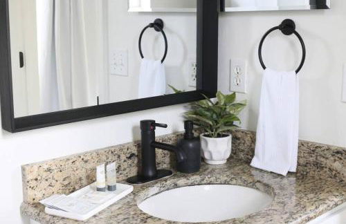 Sanctuary at Oaks - Full Kitchen , Near I75 - Foto 30