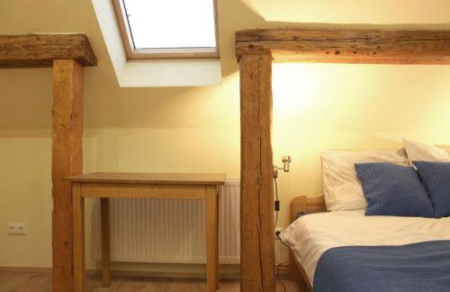 Pauline 3 - Photo 38