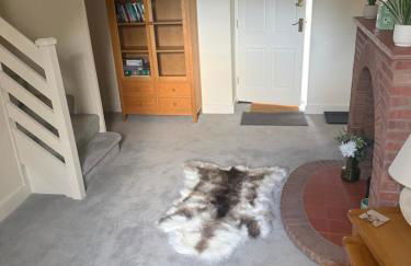 West Cottage, Free Breakfast supplied with free range eggs With log burner - Foto 8