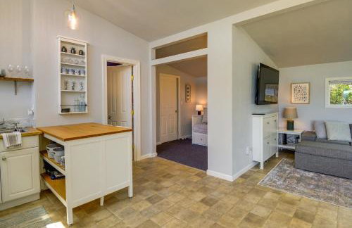 Waterfront Hood Canal Cottage: Steps to the Beach! - Foto 9