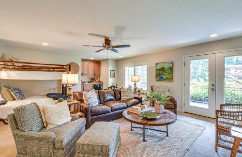 Lakefront Fun Near Clemson! Retreat with Pool Access - Foto 17