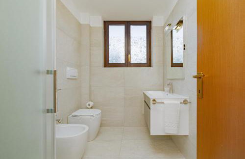 Casa di Shrek MODERNO TRILOCALE-Rho FIERA-MILANO CORTINA OLYMPICS-6 POSTI LETTO - Photo 11