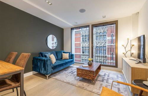 Synergy The Strand - Photo 2