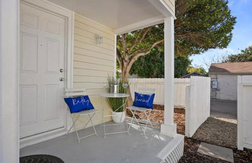 Draper Bungalow By CoastVH - Charming 1940 - Photo 8