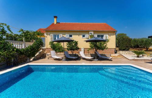 MY DALMATIA - Villa Sucic with private pool and mountain view - Foto 53