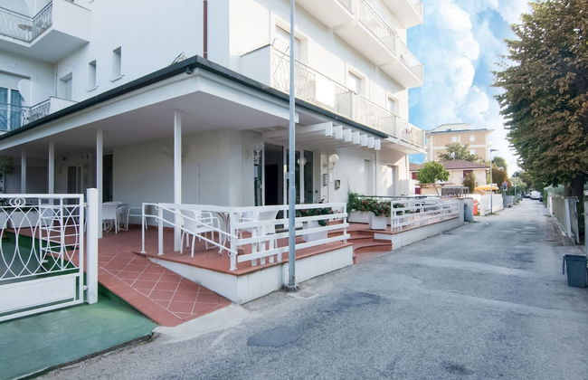 Residence With Swimming Pool Nearby the sea - Foto 26