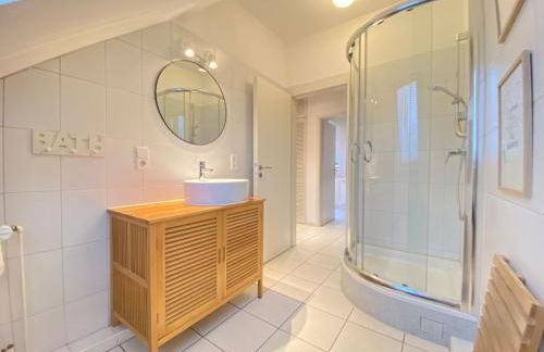 Apartment mit Stellplatz mitten im Grünen by Interhome - Foto 8