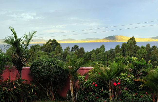 Victoria Lake View Guest House & Safaris - Photo 60