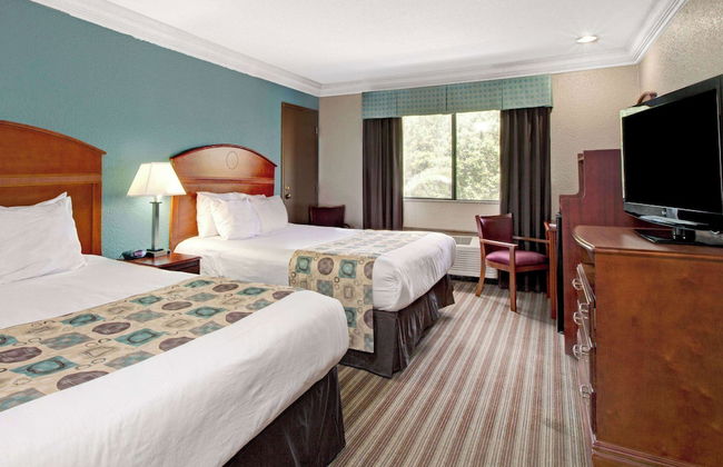 Ramada by Wyndham Houston Intercontinental Airport South - Foto 11