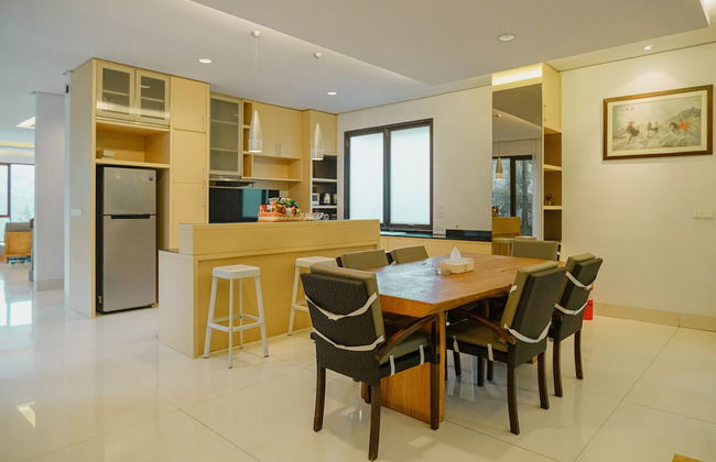 Ohara City View 5BR Villa Heated Pool and Billiard - Photo 22