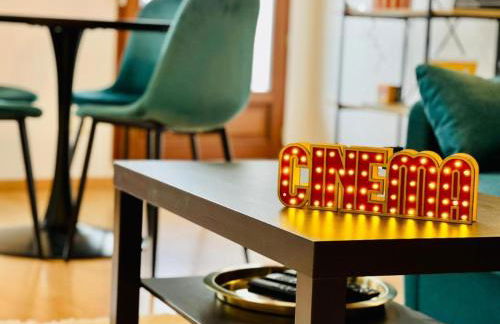 En mode cinéma! Hyper centre ville avec terrasse - Foto 1