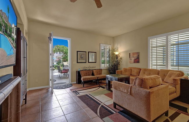 Barefoot Villa Mountain Views & Luxury Spa Access - Foto 17