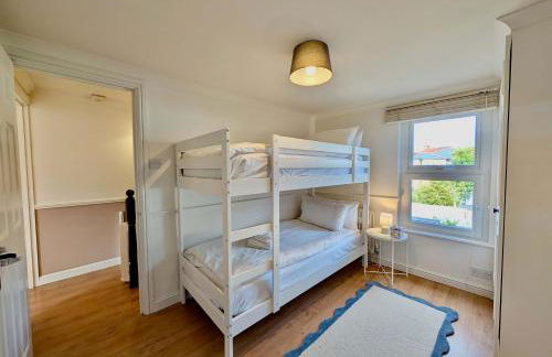 Stunning House With Private Backyard - Foto 13