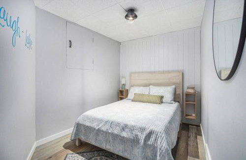 7 Bed Beachfront with Scenic Views Sister Lakes - Foto 25