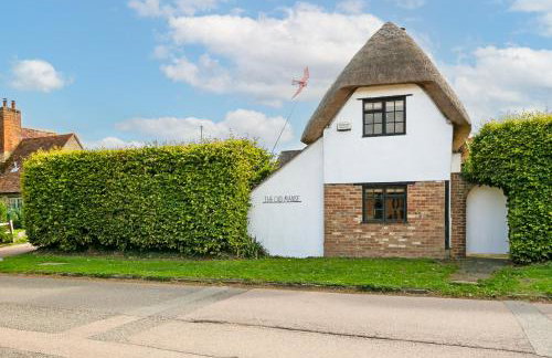 Beautiful 5-Bedroom Home with Cinema & Games Room - Foto 20