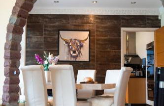 Dog-Friendly Country Home, Woodburner, Private Fields & Hot Tub! - Photo 4