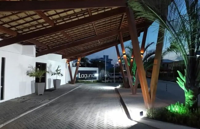 Loft com saida para piscina by Laguna Beach - Foto 23