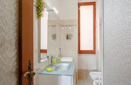 GuestHost - Cadimare Lovely Apartment - Foto 14