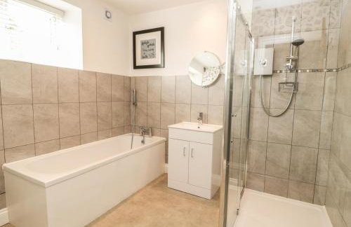 Belgrave House - Photo 39