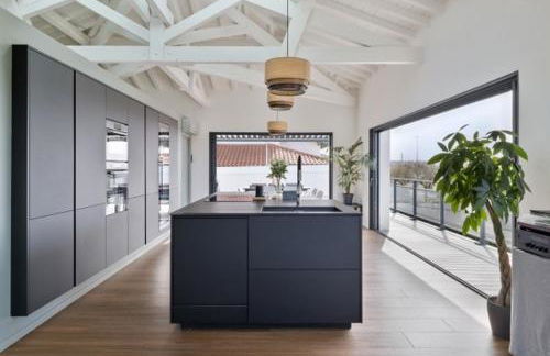 Beautiful new ocean facing villa - Foto 42