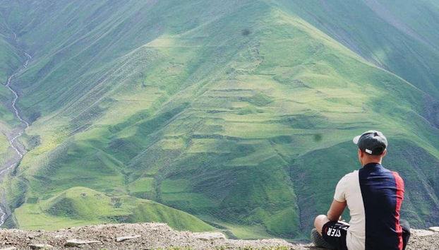 Enjoying the landscapes of Khinalig