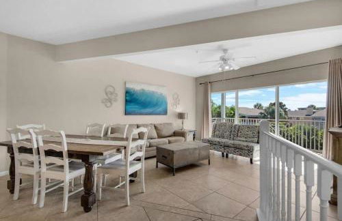 Bright 3BR Townhome Gulf Views & Steps to Beach - Foto 4