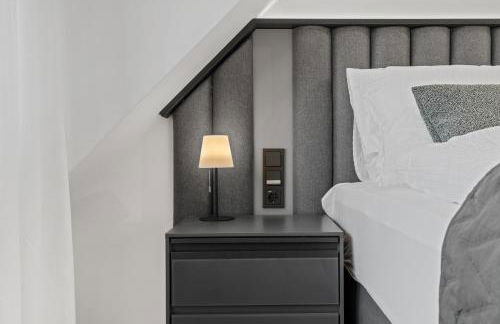 1-2 Personen - Parkplatz - Fahrradgarage - Zentrum - Küche - WLAN - Klima - Foto 7