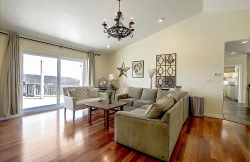 Napa Vineyard with Stunning Views By Allevo Homes - Foto 9