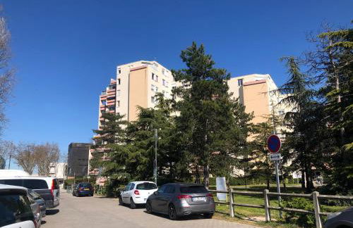 Chambre Privée en colocation dans un appartement Vaulx en Velin Centre - Foto 8