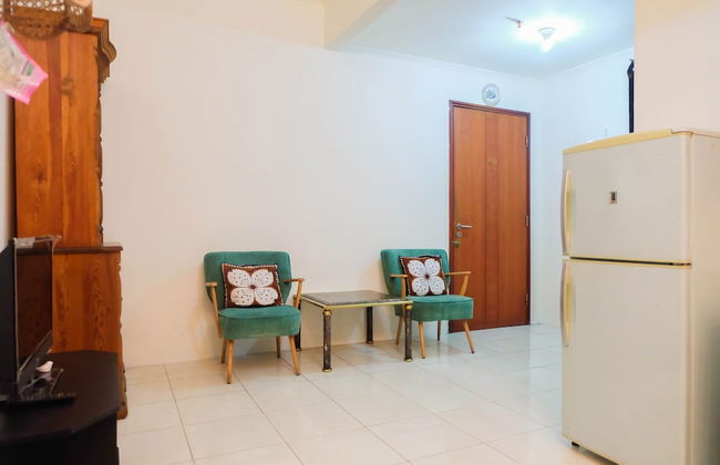 Homey & Vintage 2BR @ Sudirman Park Apartment - Photo 2