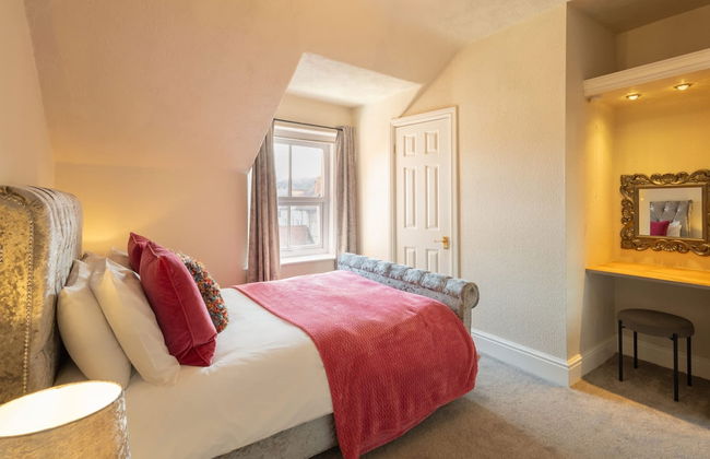 Host Stay The Keep - Photo 20