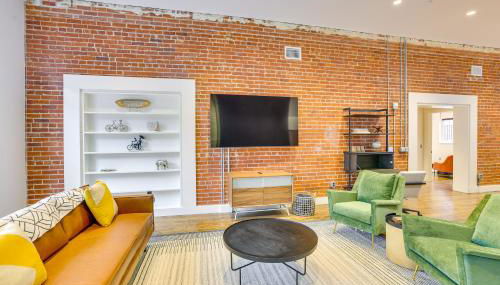 Downtown Omaha Getaway with Deck and Gas Grill! - Foto 4