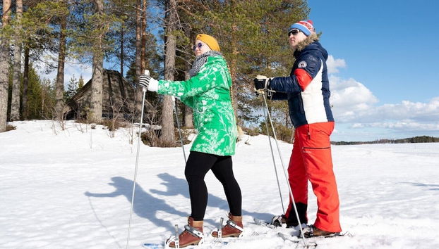 Lentiira Holiday Village - Foto 4, Passeios com raquetes de neve