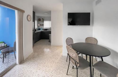 Newly Remodeled full Apartment - Foto 4