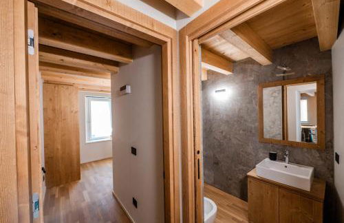 DALANIA MOUNTAIN APARTMENTS - Photo 141