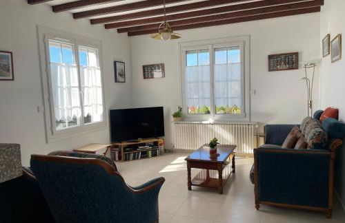 Proche mer, Cour privée et Grand Jardin clos - 2 à 5 personnes - Foto 9