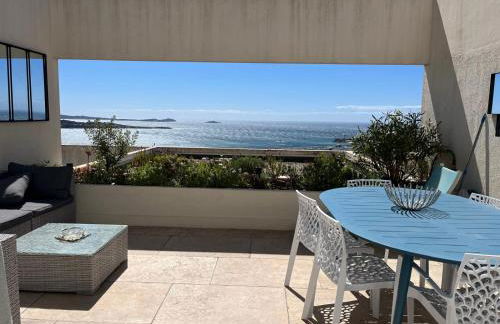 VUE EPOUSTOUFLANTE SUR BANDOL & LA MER 2 pièces, piscine tout confort 4 étoiles, très calme, terrasse spacieuse sans vis à vis, parking privé résidence standing - Foto 25