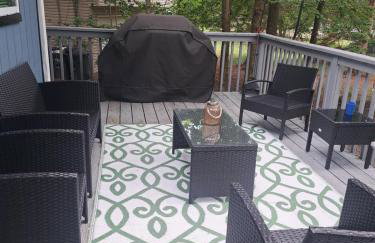 Fun Home in Pocono with Gameroom-Firpit-BBQ Grill-TV and AC in all rooms - Foto 40