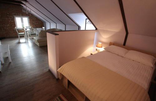 Nowy Rynek 10 - Foto 24