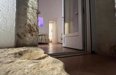 Trullo il Gelso with Private Salt Water Infinity Pool and Jacuzzi inside - Foto 51