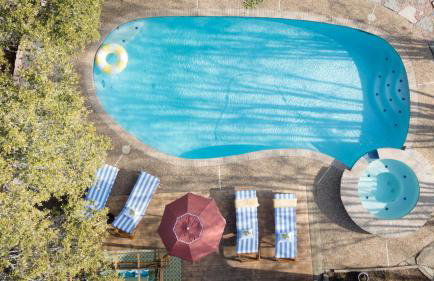 Sparkling Pool Hot Tub Game Room Kids Area - Foto 7