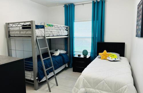 Quiet Cozy Spacious Stay w Private Pool - Foto 32