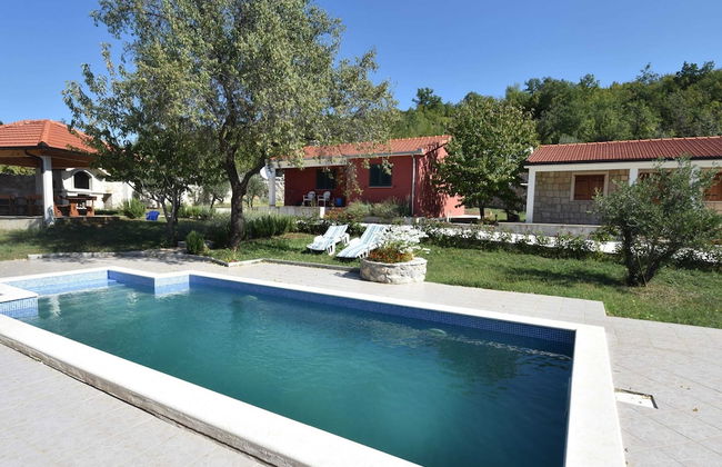 Villa With Private Pool in Trilj, Dalmatia - Foto 16