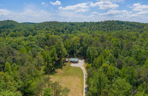 Modern Cabin in the Woods with Hot Tub - Photo 30