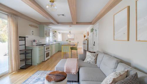 Seacret Retreat - Photo 5