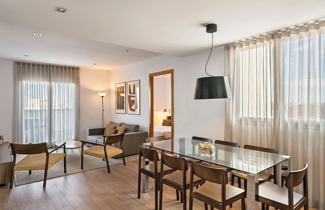 The Corner Apartments by Aspasios - Photo 13