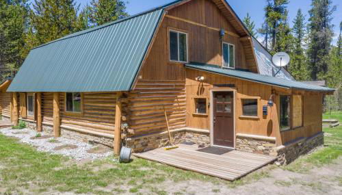 Grey Wolf Retreat by KABINO Sleeps 20 Commercial Kitchen Fire Pit WiFi Bunk Beds - Foto 4