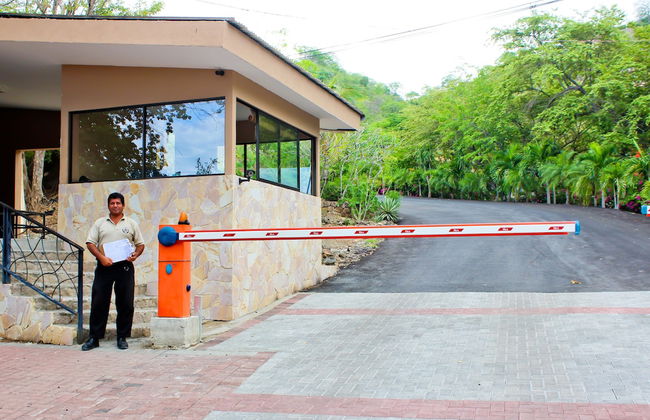 Villas Hermosa Heights - Photo 66