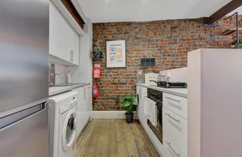 Old street Iconic Warehouse style 4 Bedroom 2 bath House Prime Central London Location - Foto 9