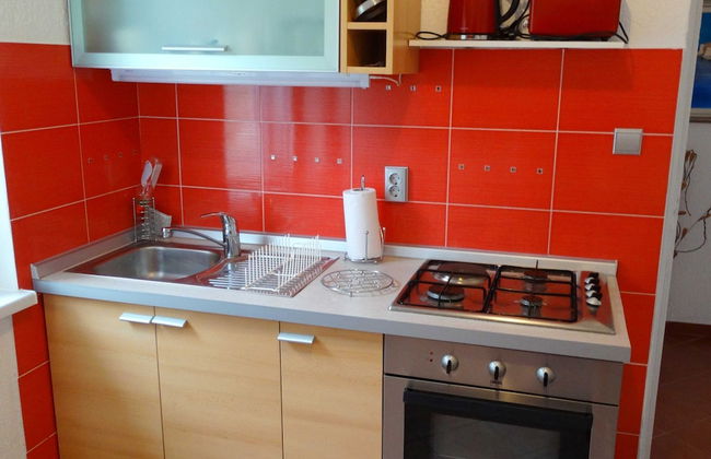 Lush and Sunny Apartment With Balcony and Sea View - Foto 3